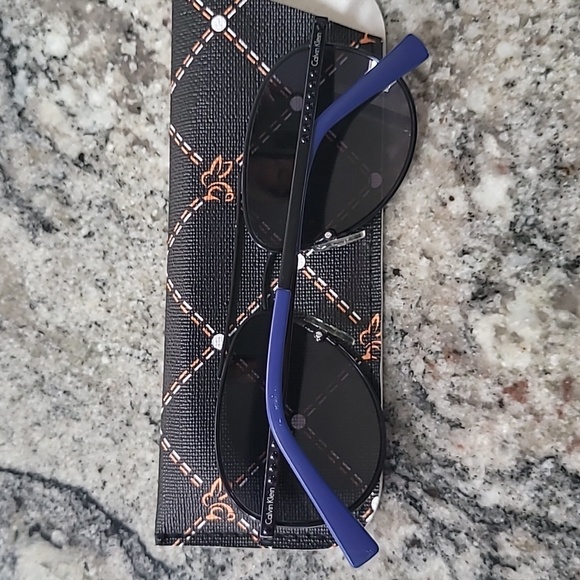 Calvin Klein Glasses - Picture 3 of 16